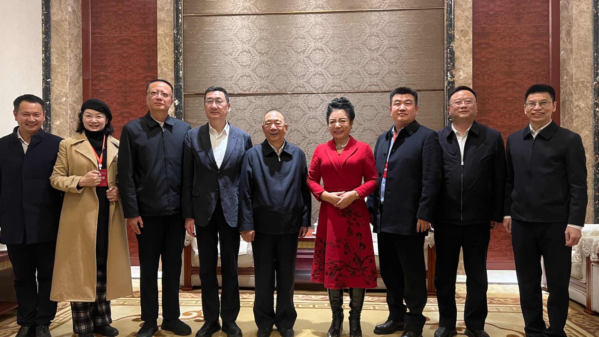 河南省川渝商会会长薛荣带队参加四川—河南食品产业投资合作对接会