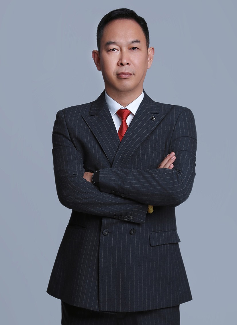 何勇