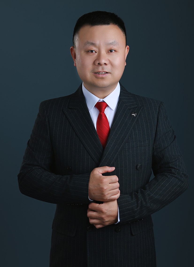常务副会长、副秘书长 嘉俊